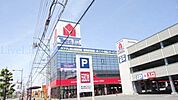 ヤマダ電機テックランド徳島本店 725m