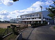 徳島市立城西中学校 363m