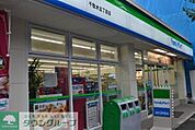 ファミリーマート千駄木五丁目店 701m
