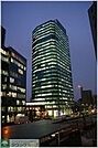 白金アエルシティ 徒歩12分。ショッピングセンター 950m