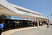 秋津駅（西武 池袋線） 1077m