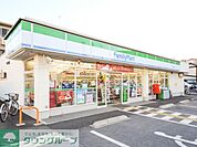 ファミリーマート川越熊野町店 徒歩8分。コンビニ 580m