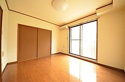 クラウンハウス 1階3DKのリビング/ダイニング