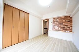 ＥＩＧＨＴＹ−ＥＩＧＨＴ　Ｈｉｎｏ 2階1Kのリビング/ダイニング