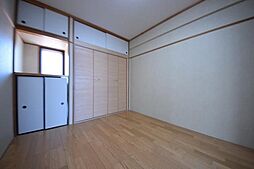 ライブトピア高尾 3階2DKのリビング/ダイニング