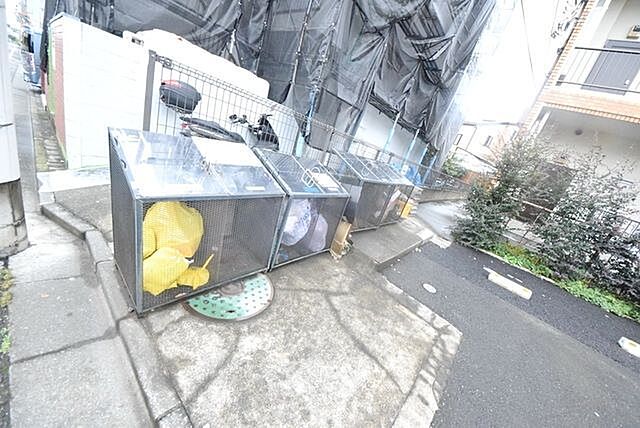 その他