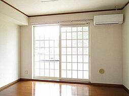 プラムフィールドＢ 103 1階2DKのリビング/ダイニング