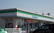 ファミリーマート市原古市場店 徒歩7分。 540m