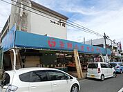 生鮮小売市場 1427m