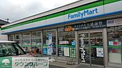 ファミリーマート 910m