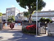 千葉市立末広中学校 徒歩12分。中学校 940m