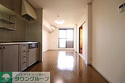 エーデルワイス 301 3階2LDKのリビング/ダイニング