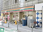 セブンイレブン藤沢鵠沼石上1丁目店 徒歩4分。コンビニ 250m