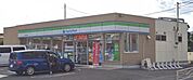 ファミリーマート茅ヶ崎中島北店 徒歩6分。 430m