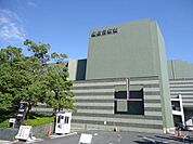 芸術館 1000m