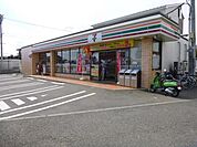 セブンイレブン茅ヶ崎西久保店 徒歩9分。コンビニ 650m