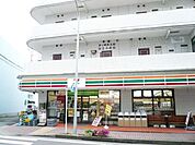 セブンイレブン辻堂西口店 211m