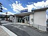 周辺：津古駅まで　1100m　徒歩約14分●ホームと駅舎は構内踏切で結ばれており、2面2線の地上駅。急行利用で西鉄福岡「天神」駅まで最短29分のため、通勤通学の乗換にも便利な駅です。