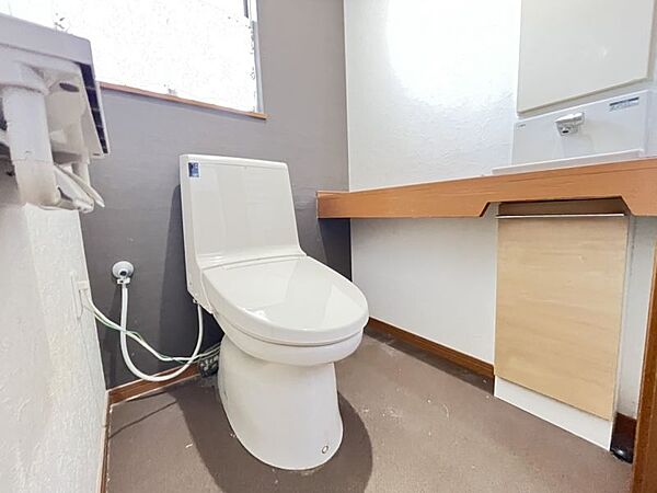 トイレを拡大表示