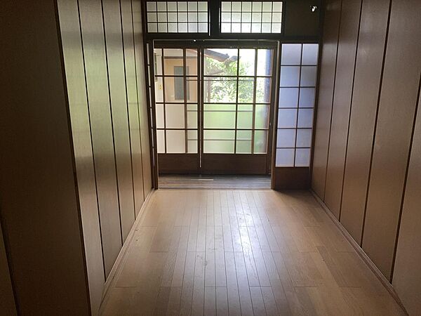 室内