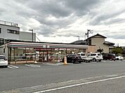 【コンビニ】セブンイレブン富士市富士根店まで約800ｍ（徒歩約10分、車約2分）