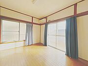 2階東側洋室