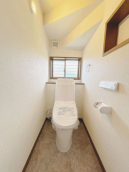 トイレを拡大表示