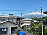 その他：2階6帖洋室からの眺望です。晴れていれば富士山が見えます。