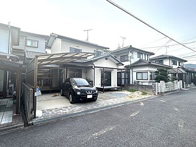 外観：価格には消費税、リフォーム費用を含みます。リフォーム中でもご案内可能。内覧希望の方はお電話ください。