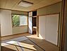 室内：2階和室6帖♪