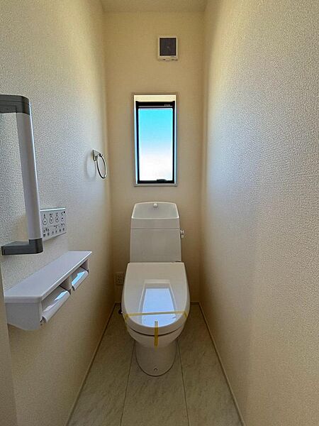 トイレを拡大表示