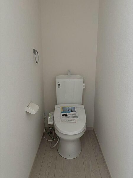 トイレを拡大表示