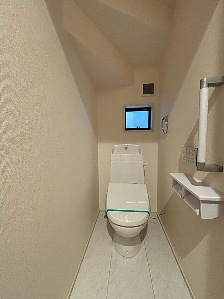 トイレを拡大表示