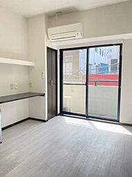 横浜市営地下鉄ブルーライン 桜木町駅 徒歩2分の賃貸マンション 6階1Kのリビング/ダイニング