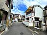 外観：前面道路含む現地写真