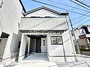 ◆6号棟◆～Exterior～　閑静な住宅地で子育て家族にピッタリ。毎日のお散歩も快適な緑に恵まれたエリアで、自然に包まれた穏やかな暮らしを実現するための、ゆとりある住環境が整っています。