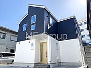 ～Exterior～　一戸建ての大きなメリットは、自分達の「土地」を「自由に」使える事です。ガーデニングやＤＩＹ，車やバイクの趣味など様々な用途で利用できます。