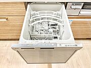 面倒なお片づけは食洗機にお任せ！家事の負担が減って、時間にも気持ちにもゆとりができます。