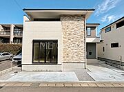 ～Exterior～　首都圏で憧れのスローライフ♪緑に囲まれた土地は都会の喧騒を忘れられそう。四季を通じて自然と触れ合えるスポットが周辺には盛りだくさん！住みたくなる家。暮らしたい町。