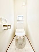 トイレは安心の2箇所！朝のバタバタも一安心です。 