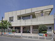 幼稚園・保育園 820m みなみ認定こども園