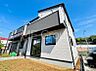 外観：～Exterior～　一戸建ての大きなメリットは、自分達の「土地」を「自由に」使える事です。ガーデニングやＤＩＹ，車やバイクの趣味など様々な用途で利用できます。