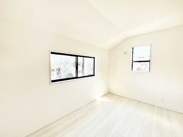 寝室を拡大表示