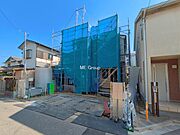 ～Exterior～　周辺には学校や買物施設もあり生活、子育てに適した環境が広がっています！「永住地」として、物件のご見学だけではなく、周辺の環境や通学できる学校についてもご相談ください！