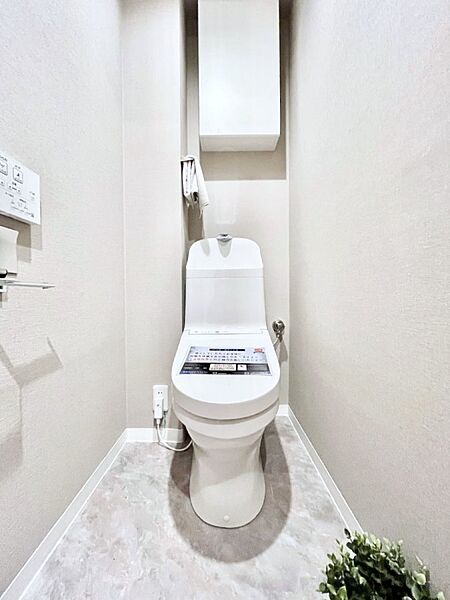 トイレを拡大表示