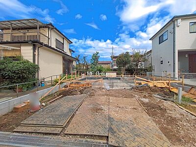 外観：～Exterior～　首都圏で憧れのスローライフ♪緑に囲まれた土地は都会の喧騒を忘れられそう。四季を通じて自然と触れ合えるスポットが周辺には盛りだくさん！住みたくなる家。暮らしたい町。