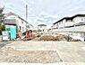 外観：◆1号棟◆～Exterior～　周辺には学校や買物施設もあり生活、子育てに適した環境が広がっています！「永住地」として、物件のご見学だけではなく、周辺の環境や通学できる学校についてもご相談ください！