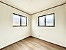 子供部屋：◆2号棟◆〜Bed Room〜　子供部屋はお子様にとって大変重な役割があります。子供一人で過ごす空間を与えることで、宿題や勉強時間も自然と増えまた自ら部屋の片付けや掃除なども促すことに繋がります。