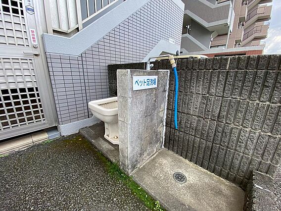本マンションは...