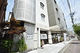 大阪府東大阪市吉田6丁目（賃貸マンション1LDK・4階・50.01㎡） その1